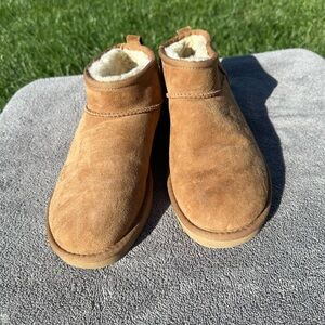 UGG Classic Ultra Mini boots